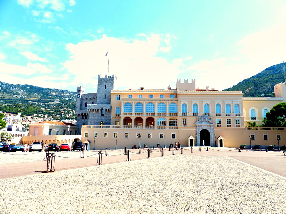 A holiday apartment for your stay on the French Riviera